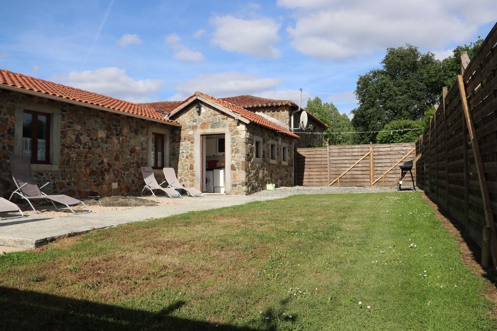 Chambre D'Hote Manoir De La Baudonniere Monsireigne Exterior photo