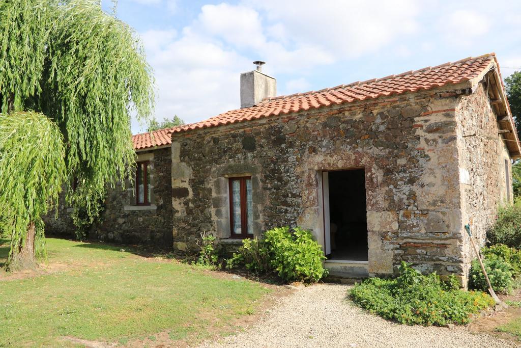 Chambre D'Hote Manoir De La Baudonniere Monsireigne Exterior photo